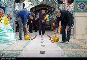 مراسم افطاری  ساده در  امام زاده سید عباس بجنورد