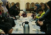مراسم افطاری ساده در حسینه اعظم زنجان