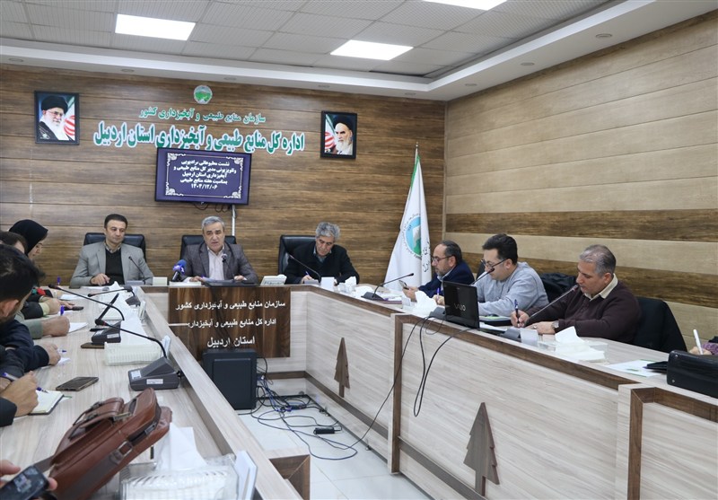 غرس نهال در 430 مدرسه اردبیل