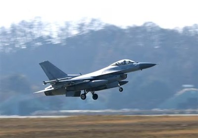 برخورد جنگنده اف16 کره جنوبی به کوه