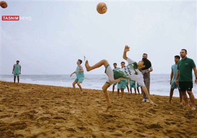 فوتبال ساحلی از جاذبه‌های سواحل زیبای چابهار