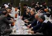 توزیع 2 هزار افطاری ساده در آران و بیدگل توسط خادمیاران رضوی