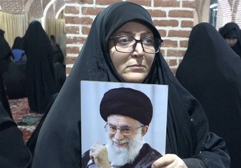 حضور مردم اردبیل در سوگ رهبر و امام شهید