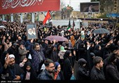 تجمع سوگواران رهبر شهید انقلاب در شیراز