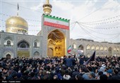 سوگ و حزن اعلام شهادت رهبر معظم انقلاب در حرم مطهر رضوی
