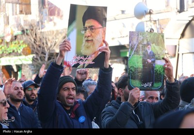 امروز وظیفه‌ نخبگان صیانت از گفتمان استقلال  و عدالت است