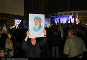 تجمع مردم داغدار تهران در میدان ولیعصر