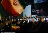 تجمع مردم داغدار تهران در میدان ولیعصر