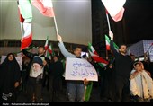 تجمع مردم داغدار تهران در میدان ولیعصر