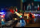 تجمع مردم داغدار تهران در میدان ولیعصر