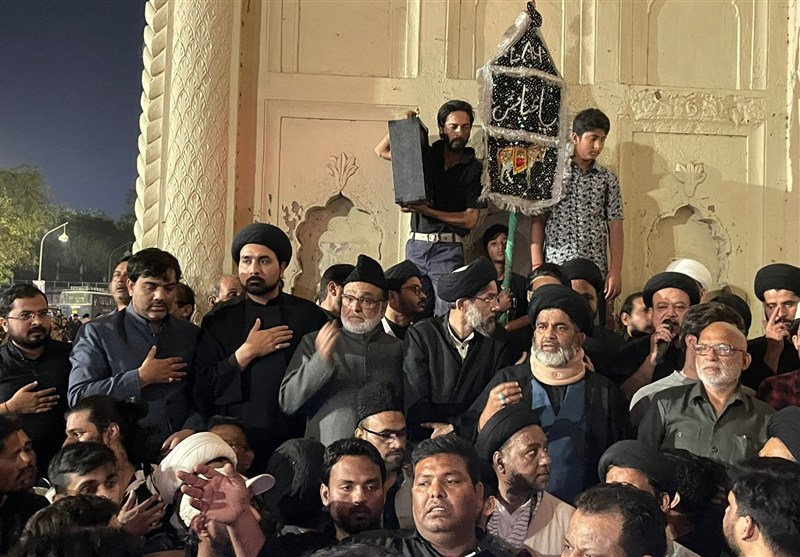 کشور هند , رهبر انقلاب , 