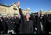 Митинг скорбящих по погибшему Верховному лидеру Ирана в Хмедане