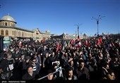 Митинг скорбящих по погибшему Верховному лидеру Ирана в Хмедане
