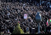 Митинг скорбящих по погибшему Верховному лидеру Ирана в Хмедане