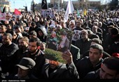 Митинг скорбящих по погибшему Верховному лидеру Ирана в Хмедане