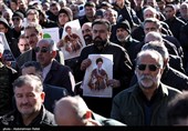 Митинг скорбящих по погибшему Верховному лидеру Ирана в Хмедане