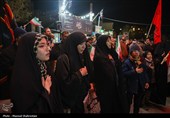 دومین شب تجمع سوگواران رهبر شهید انقلاب در تهران