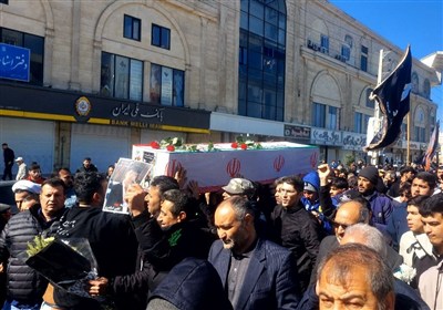 وداع باشکوه نسیم‌شهر با سرباز مدافع حریم آسمان+فیلم