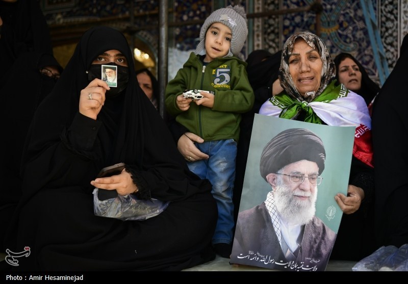 اشک و فریاد، وفاداری به شهدا