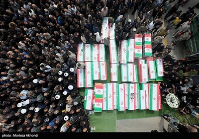 مداحی جانسوز مجتبی رمضانی در مدرسه شجره طیبه میناب