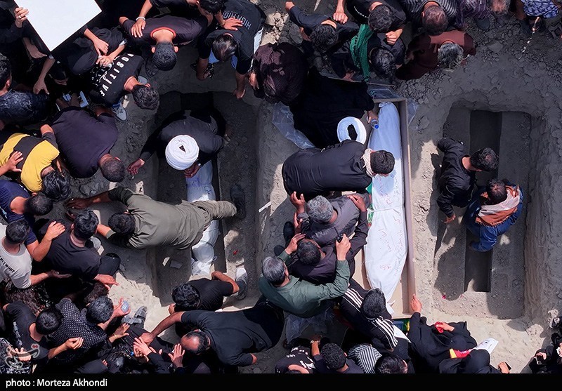 روایت میدل ایست آی از جنایت مدرسه میناب: انفجار دوم کسی را زنده نگذاشت