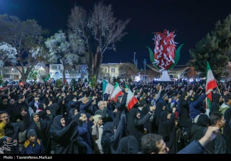 مردم استان مرکزی پای خونخواهی امام شهید امت