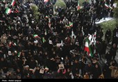حضور حماسی مردم اصفهان برای تجدید بیعت با رهبر شهید+فیلم و عکس