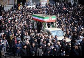 تشییع باشکوه سرباز شهید پدفند هوایی عباس مبینی در اراک