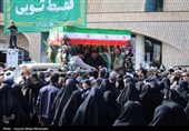 تشییع باشکوه سرباز شهید پدفند هوایی عباس مبینی در اراک