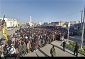 تشییع شهید حملات آمریکایی - صهیونیستی بر دوش مردم بندر دیلم