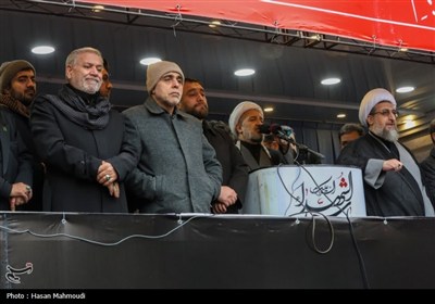 انتقام خون شهیدان را نمی‌توان پشت میز مذاکره جست‌وجو کرد