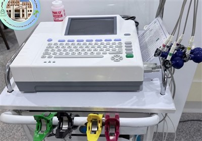 اهدای دستگاه نوار قلب 185 میلیون تومانی توسط خیرین به بیمارستان طبس