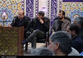 شاعران مرکزی سرودند؛ محفل شعر امین در حسینیه شهدای گمنام