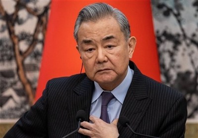 رایزنی تلفنی وزیر خارجه چین با همتایان اماراتی و سعودی