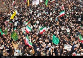 تجمع سوگواران مردم در سوگ رهبر شهید - اردبیل