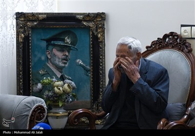 عرض تبریک و تسلیت شهادت جمعی از اهالی رسانه قم خدمت خانواده امیر سپهبد شهید سیدعبدالرحیم موسوی