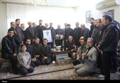 دیدار اصحاب رسانه قم با خانواده شهید سپهبد موسوی؛روایت ایثار و فداکاری