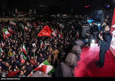 پنجمین شب تجمع سوگواران رهبر شهید انقلاب در تهران