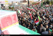 تشییع حماسی 10 شهید اقتدار در کرمان 2