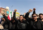 تشییع حماسی 10 شهید اقتدار در کرمان 2