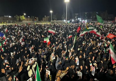 خروش کفن‌پوشان بیرجند در سوگ رهبر مقاومت+ تصویر