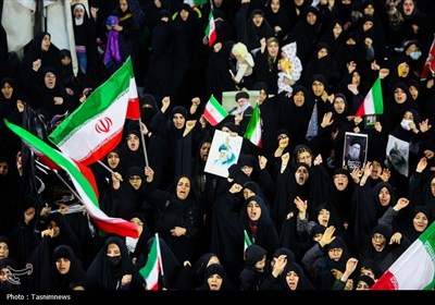 کفن پوشان در تنکابن به خونخواهی امام امت