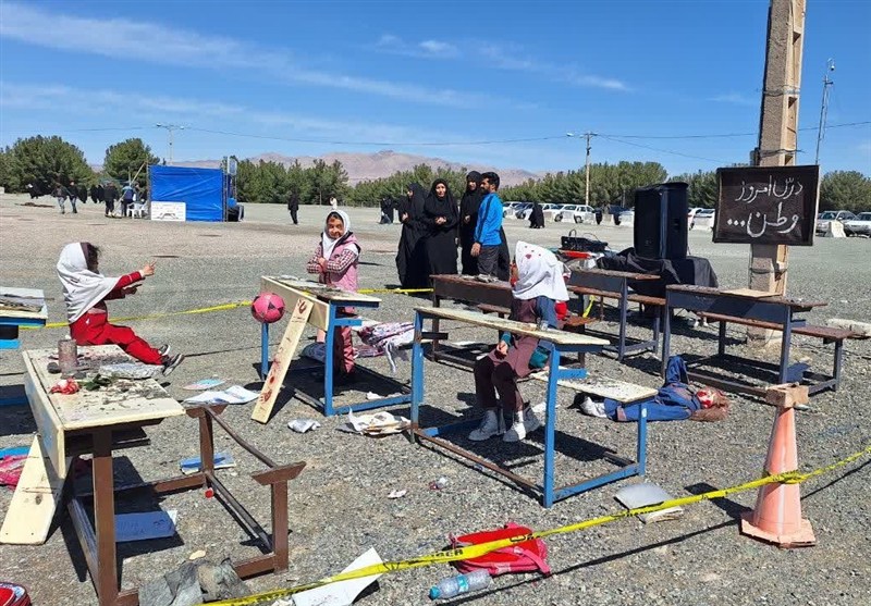 دکلمه خوانی زیبای دختر یزدی برای دانش آموزان شهید میناب