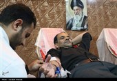 اهدای خون مردم ده‌زیار به مجروحان حملات آمریکایی صهیونی