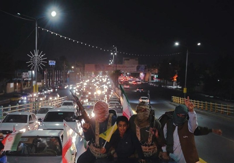 رژه خودرویی طوایف بلوچ؛ تا پای جان برای ایران