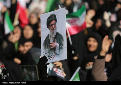 جنگ جنگ تا پیروزی/ شعار مردم خراسان شمالی در راهپیمایی 15 اسفند