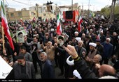 حضور گسترده مردم اصفهان در اولین نماز جمعه پس از شهادت امام امت