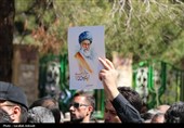 حضور پرشور مردم کرمان در راهپیمایی پس از اقامه نماز جمعه
