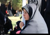 حضور پرشور مردم کرمان در راهپیمایی پس از اقامه نماز جمعه