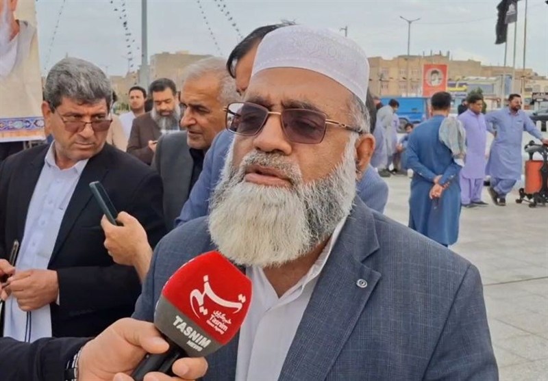 مولوی ریگی: نباید از انتقام خون امام خامنه‌ای کوتاه بیاییم